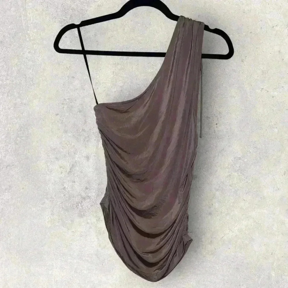 NWOT free people one shoulder mauve top size medium - Picture 4 of 4